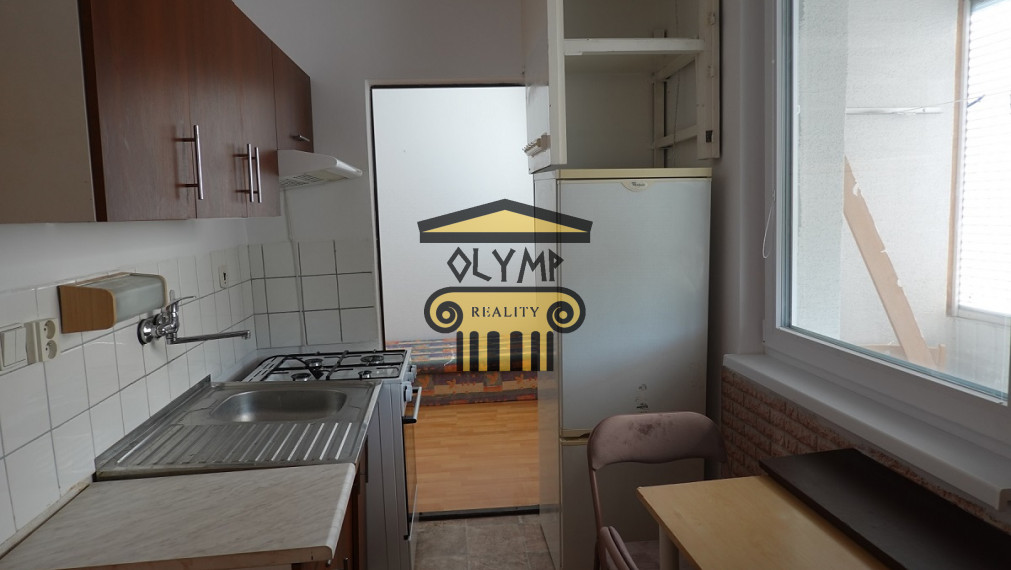 OLYMP – slnečný 1,5-izb. byt  v Dúbravke na ul. Ľ. Zúbka s veľkou loggiou a krásnym výhľadom